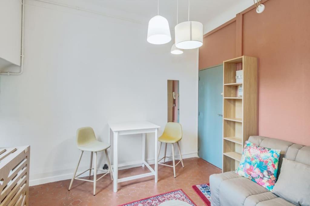 Serenite - Appartement Climatise Au Calme - Wifi Avignon Kültér fotó